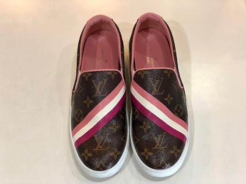 LOUIS VUITTON のルイ ヴィトン