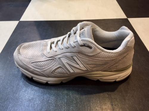 ニューバランスのM990