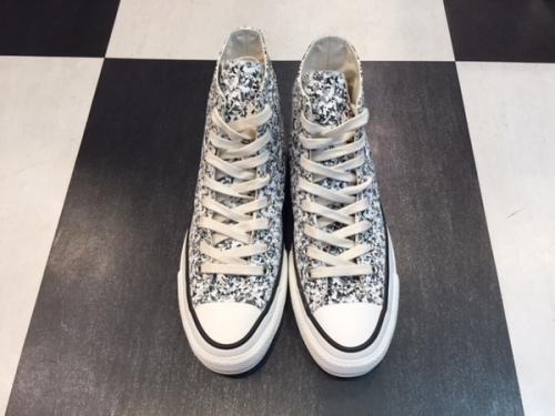 シューズ・バッグのスニーカー