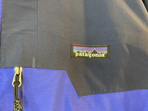 パタゴニアのSHELTER STONE JACKET / ネイビー