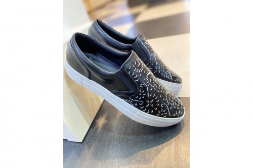 スニーカーのMONCLER