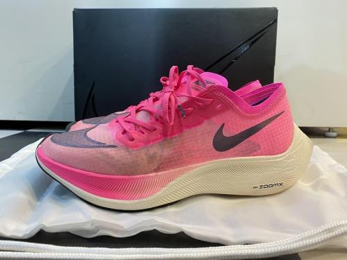 ナイキのZOOMX VAPORFLY NEXT%