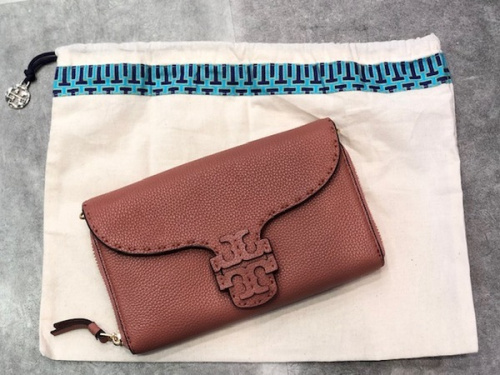 ラグジュアリーブランドのTORY BURCH