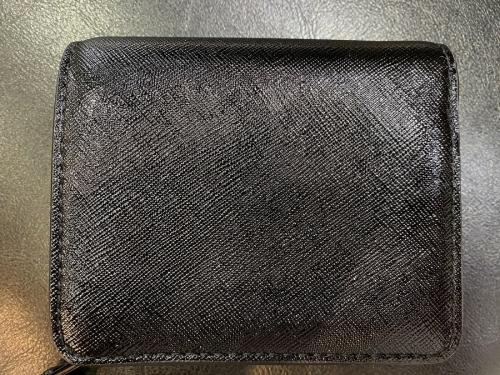 マークジェイコブスの2つ折り財布