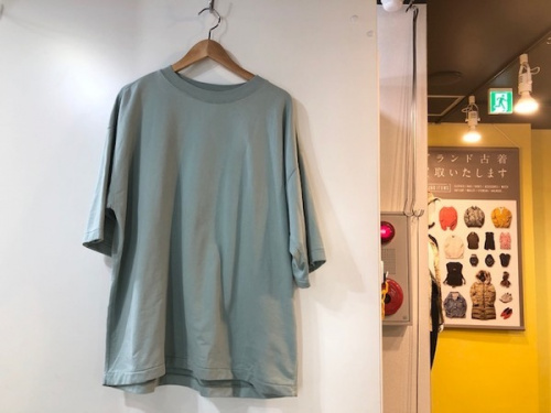 ドメスティックブランドのAURALEE