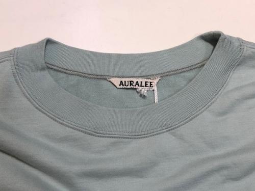 オーラリーのSUPER HIGH GAUGE SWEAT BIG TEE