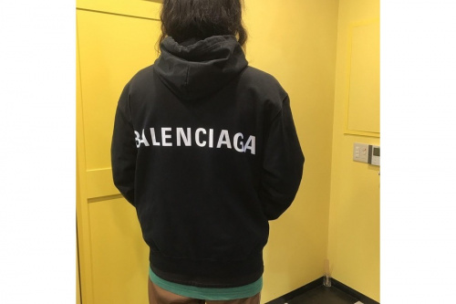 ストリートブランドのBALENCIAGA