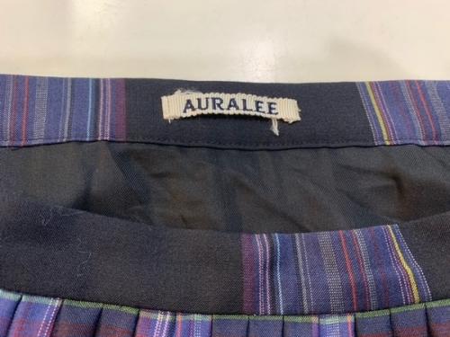 AURALEEのオーラリー