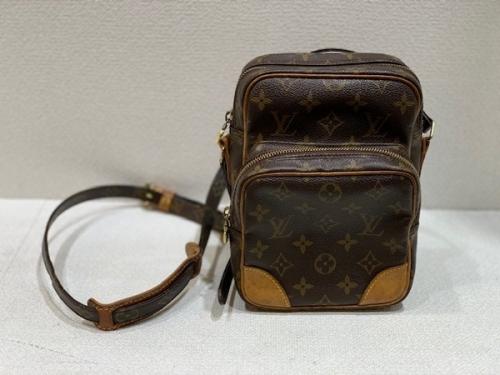 LOUIS VUITTON 　のルイ ヴィトン　