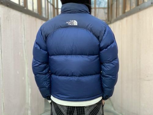 ザノースフェイスのヌプシダウンジャケット