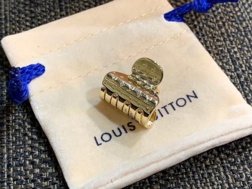 ヘアクリップのM68940