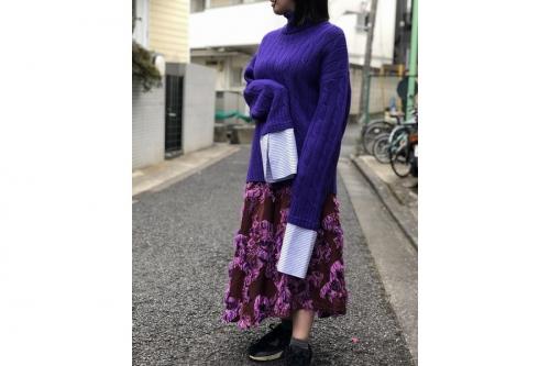 ケーブルタートルネックニットのレディース　古着買取　千歳船橋