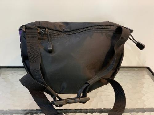 シュプリーム × ナイキのショルダーバッグ