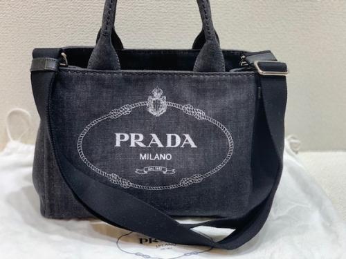 PRADAのプラダ