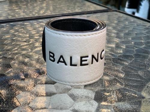 BALENCIAGAのバレンシアガ