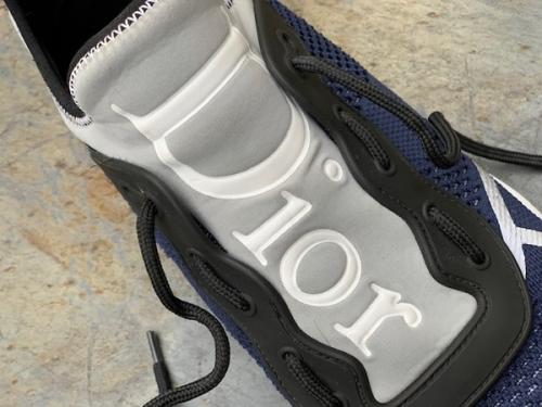 テクニカルニットロゴスニーカー