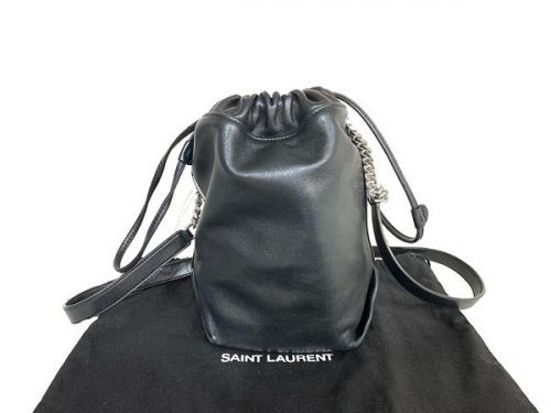 サンローランパリのスモールポーチ付き巾着ショルダー