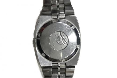 オメガの自動巻き腕時計