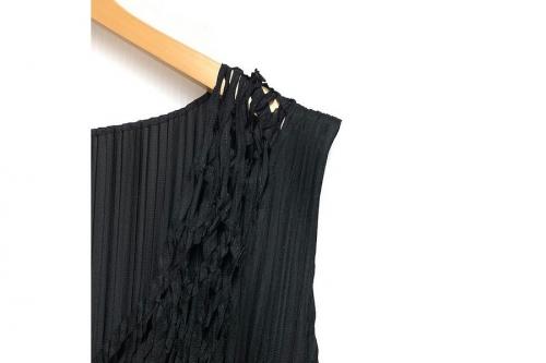 プリーツワンピースのレディース　古着買取　千歳船橋