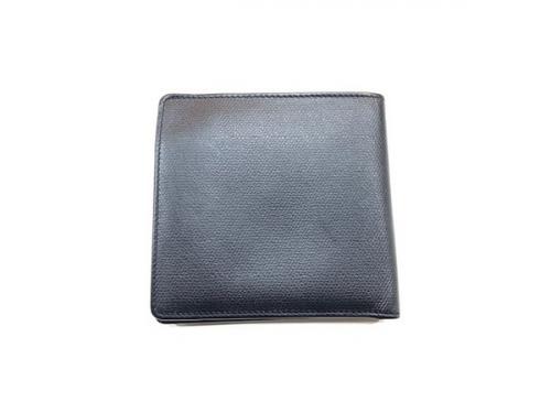 シャネルの２つ折り財布