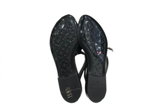 LOUIS VUITTON 　のルイ ヴィトン　