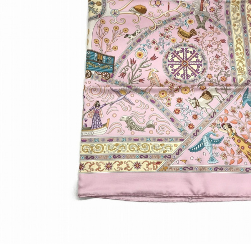 ラグジュアリーブランドのHERMES