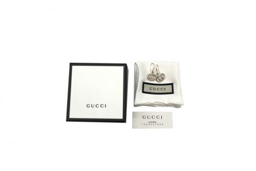 グッチのピアス