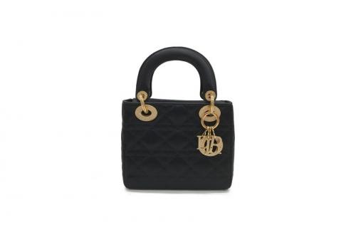 Christian Diorのクリスチャン ディオール