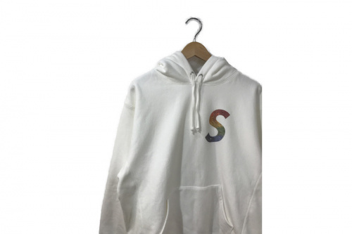 ストリートブランドのSUPREME