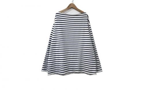 ウティのカットソー