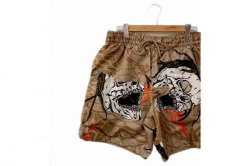 ストリートブランドのNIKE×TRAVIS SCOTT