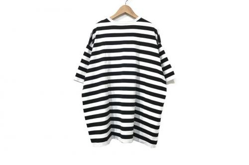 グラフペーパーのTシャツ