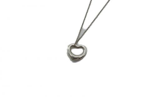 ティファニーのネックレス