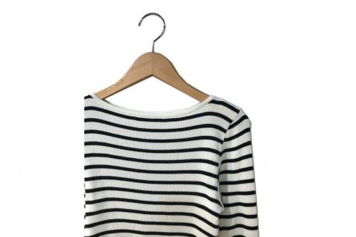 カットソーのレディース古着買取　千歳船橋