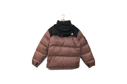 ザノースフェイス×シュプリームのダウンジャケット