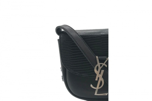 ラグジュアリーブランドのSaint Laurent Paris