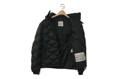 キルティングダウンジャケットのメンズ　千歳船橋　古着買取