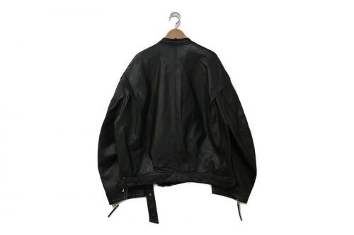 アメリヴィンテージのレトロフェイクレザージャケット