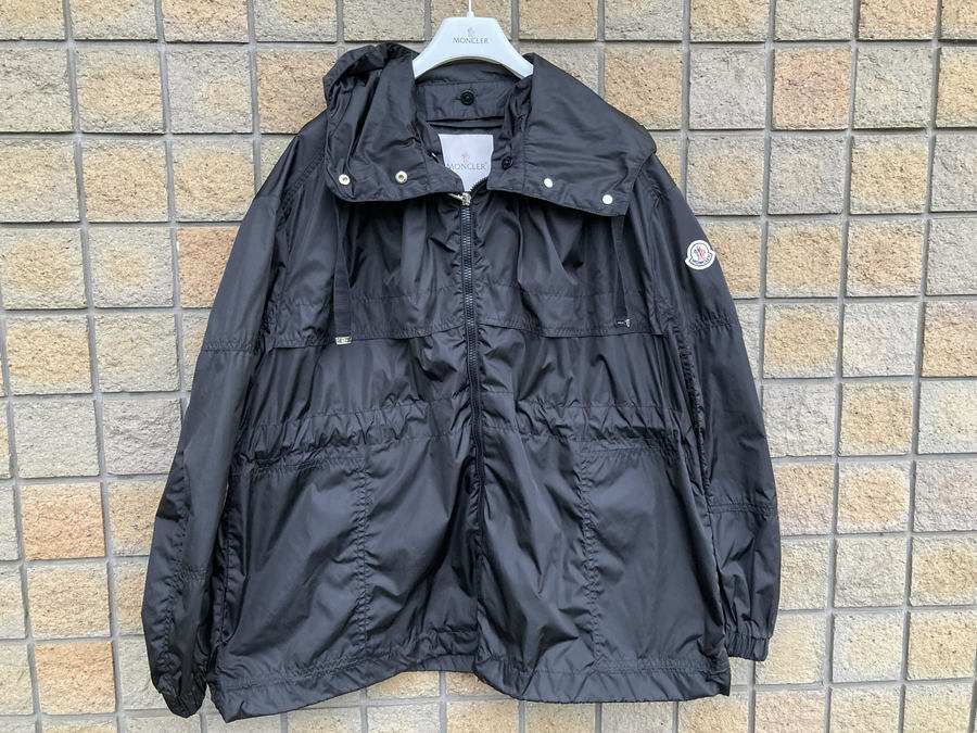 MONCLER/モンクレール】よりロングシーズンに渡り活躍間違いなしの