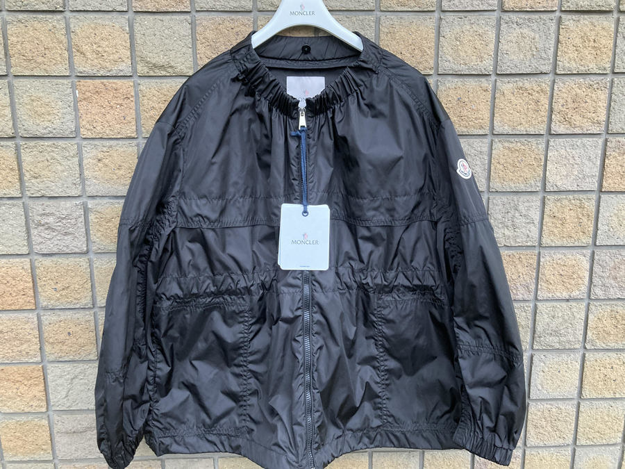 MONCLER/モンクレール】よりロングシーズンに渡り活躍間違いなしの