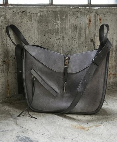 「ラグジュアリーブランドのLOEWE 」