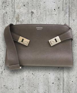 「ラグジュアリーブランドのFerragamo 」