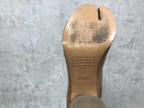 メゾンマルジェラのTABIブーツ
