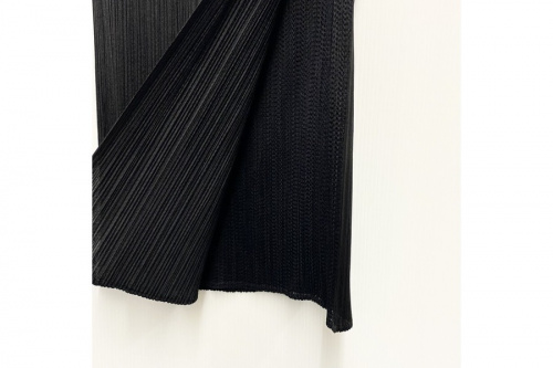 PLEATS PLEASEレディース　PLEATS PLEASEプリーツパンツ　PLEATS PLEASEプリーツスカート　PLEATS PLEASEパンツ　PLEATS PLEASEスカート