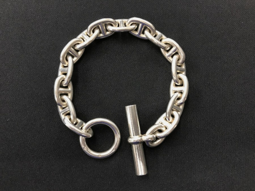 ラグジュアリーブランドのHERMES