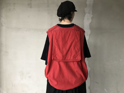 ホームレステイラーのEQUIPMENT　VEST