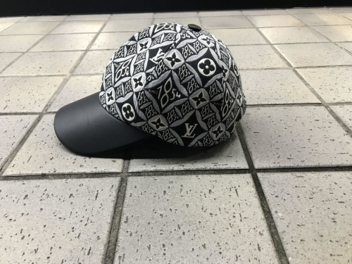 ルイ ヴィトン　のMP2900