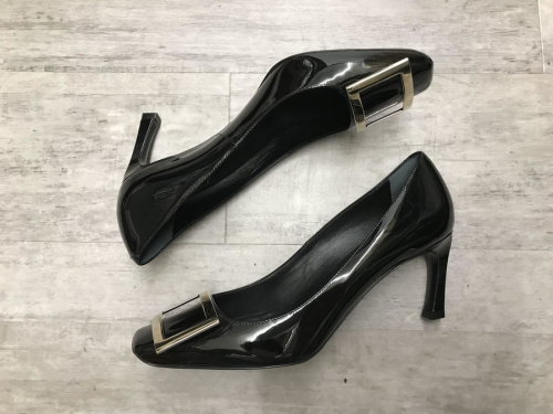 Roger Vivierのロジェ ヴィヴィエ