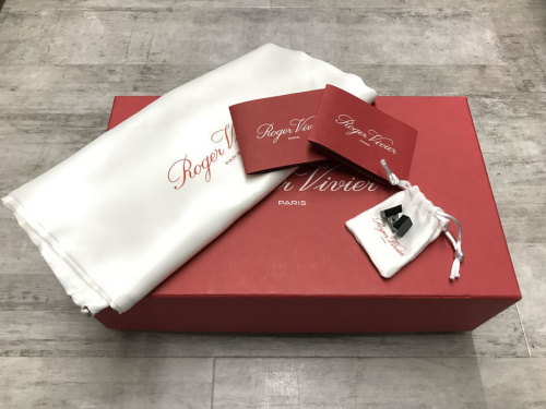 パテントレザーパンプスのレディース