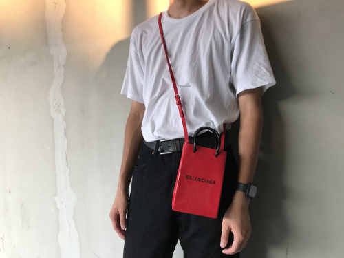 BALENCIAGAのバレンシアガ
